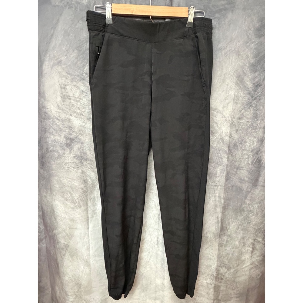 Athleta Brooklyn Camo Jogger Black Tonal Camouflage Pants Womens 8 Tall 8T